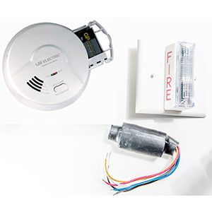 USI 120 Volt Ionization Smoke Alarm and Strobe Kit for Hearing Impaired