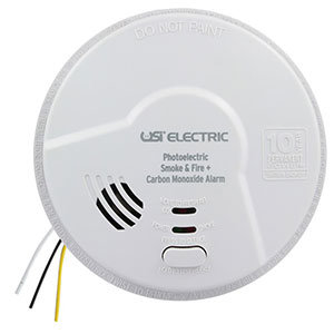 USI Hardwired 2-in-1 Photoelectric Smoke and Carbon Monoxide Alarm (MPC122S)
